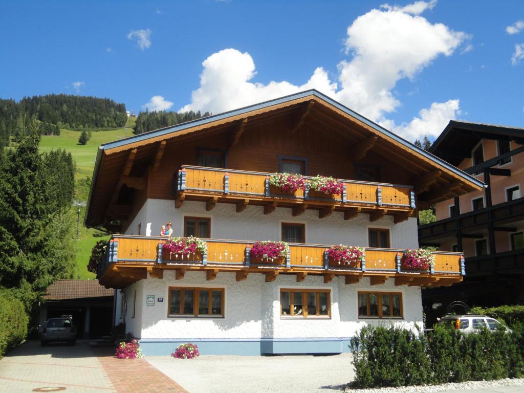 Haus Hoeller Kleinarl Εξωτερικό φωτογραφία